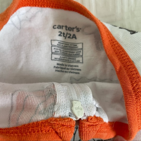 Mixed Brand 2 Piece Halloween Bundle - Picture 4 of 6